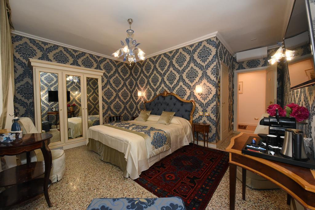 Deluxe Triple Room,380403730:JPEG